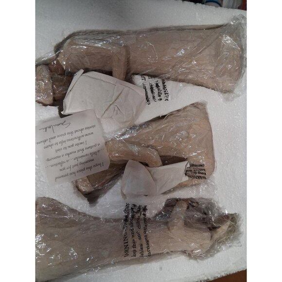 Willow Tree The Three Wisemen Figurine Set By Susan Lordi 2000 - Picture 3 of 7